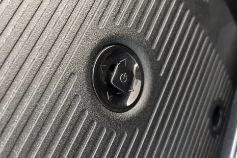 Jak zapnout TV Samsung bez ovladače? Jednoduchý návod Jak zapnout TV Samsung bez ovladače? Jednoduchý návod